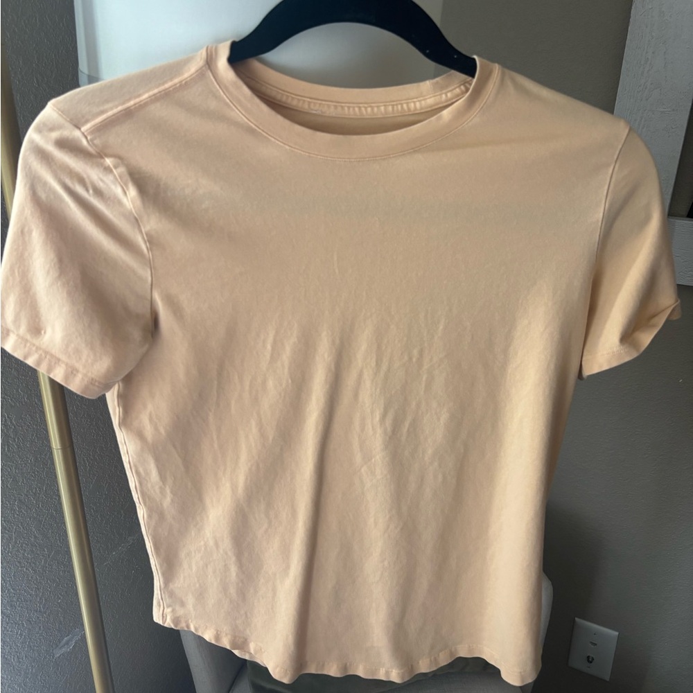 Lululemon Peach Women's Top